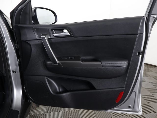 2020 Kia Sportage LX AWD - 23084073 - 19