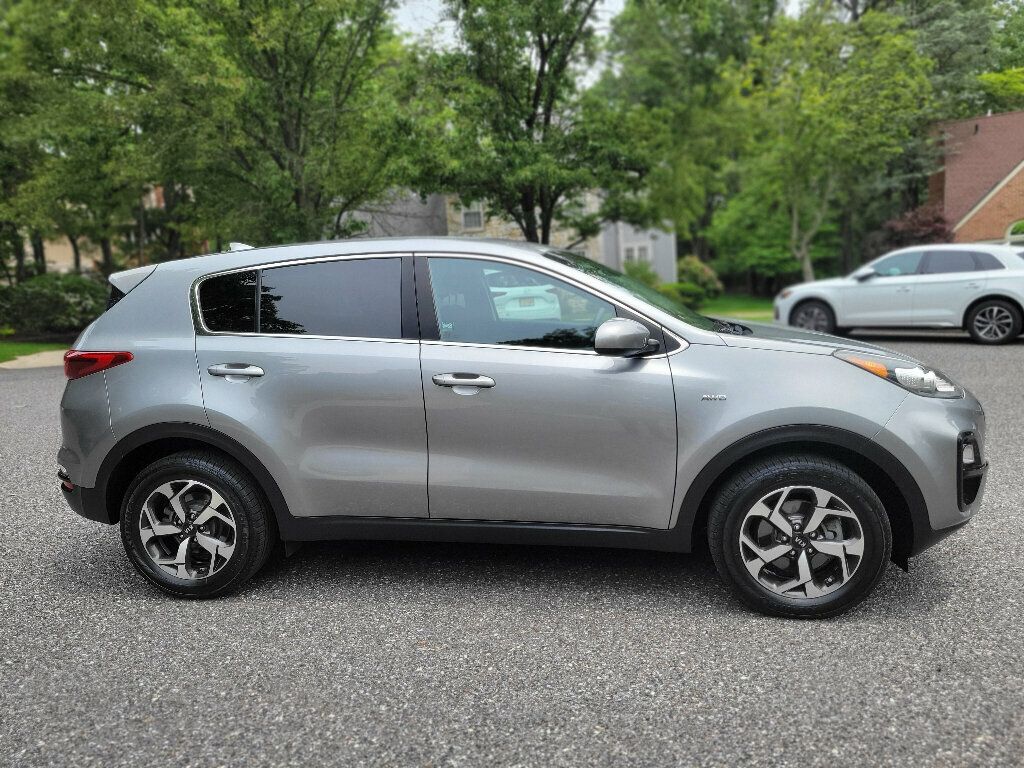 2020 Kia Sportage LX photo 6
