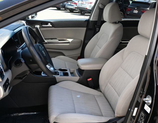 2020 Kia Sportage LX FWD - 23013230 - 11