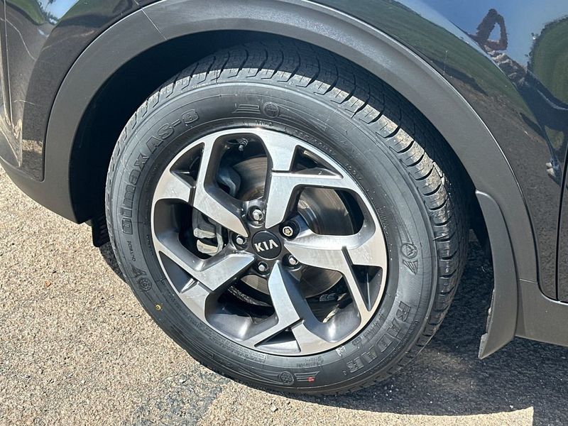 2020 Kia Sportage LX FWD - 22980615 - 11