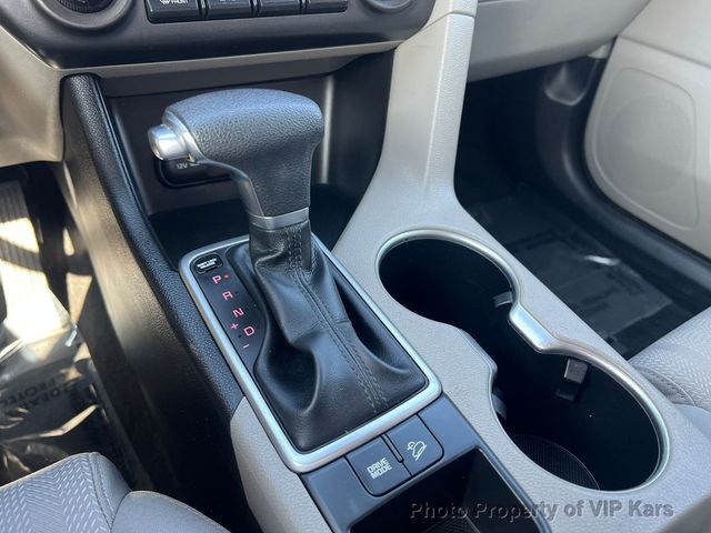 2020 Kia Sportage LX FWD - 22943761 - 13