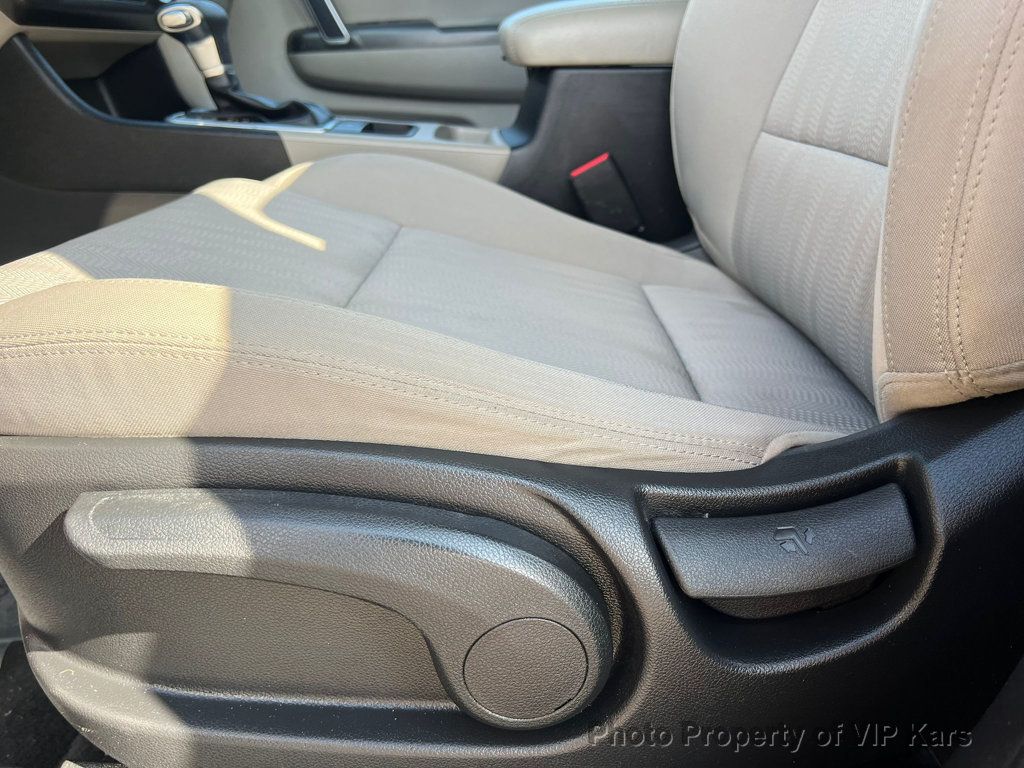 2020 Kia Sportage LX FWD - 22943761 - 17