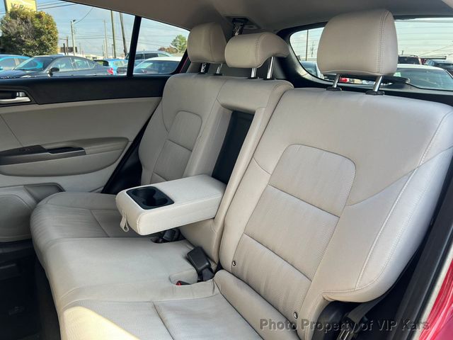 2020 Kia Sportage LX FWD - 22943761 - 18