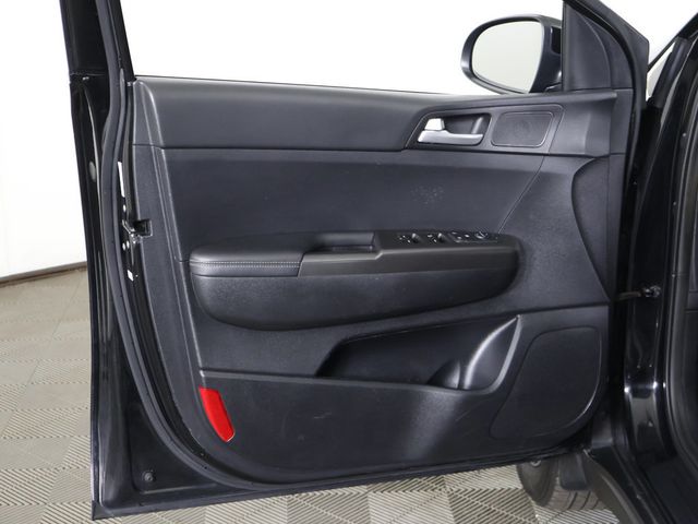 2020 Kia Sportage LX FWD - 23084798 - 18