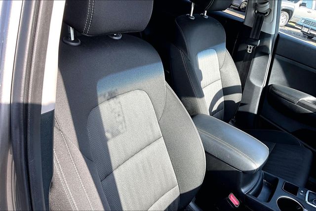 2020 Kia Sportage LX FWD - 23048765 - 11