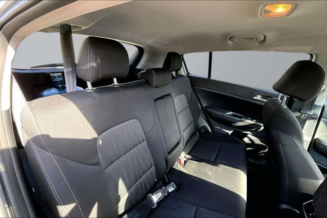 2020 Kia Sportage LX FWD - 23048765 - 14