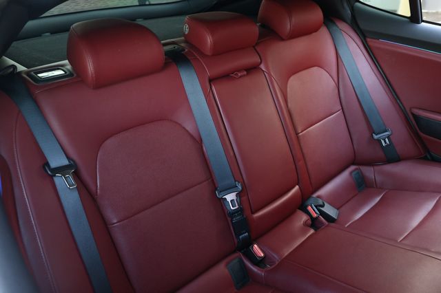 2020 Kia Stinger GT1 RWD - 22982843 - 16