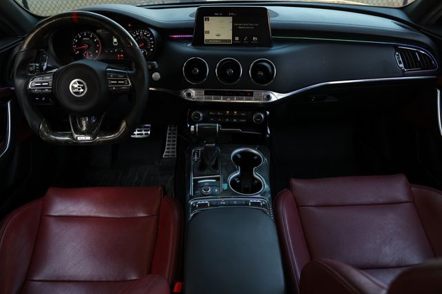 2020 Kia Stinger GT1 RWD - 22982843 - 24