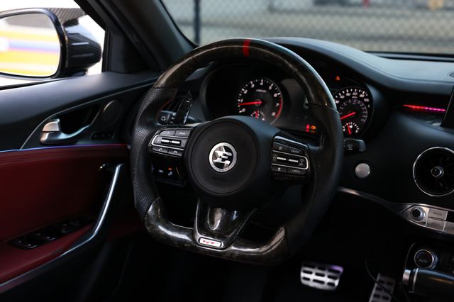 2020 Kia Stinger GT1 RWD - 22982843 - 38