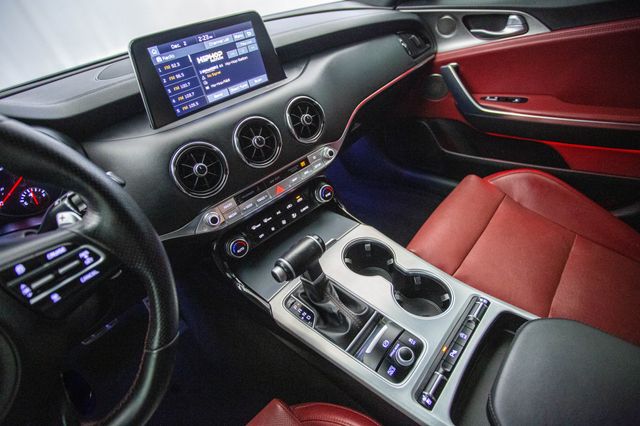 2020 Kia Stinger GT1 RWD - 22950717 - 51