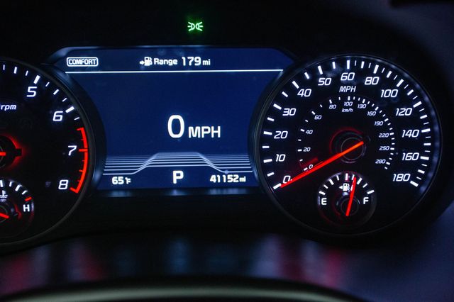 2020 Kia Stinger GT1 RWD - 22950717 - 8