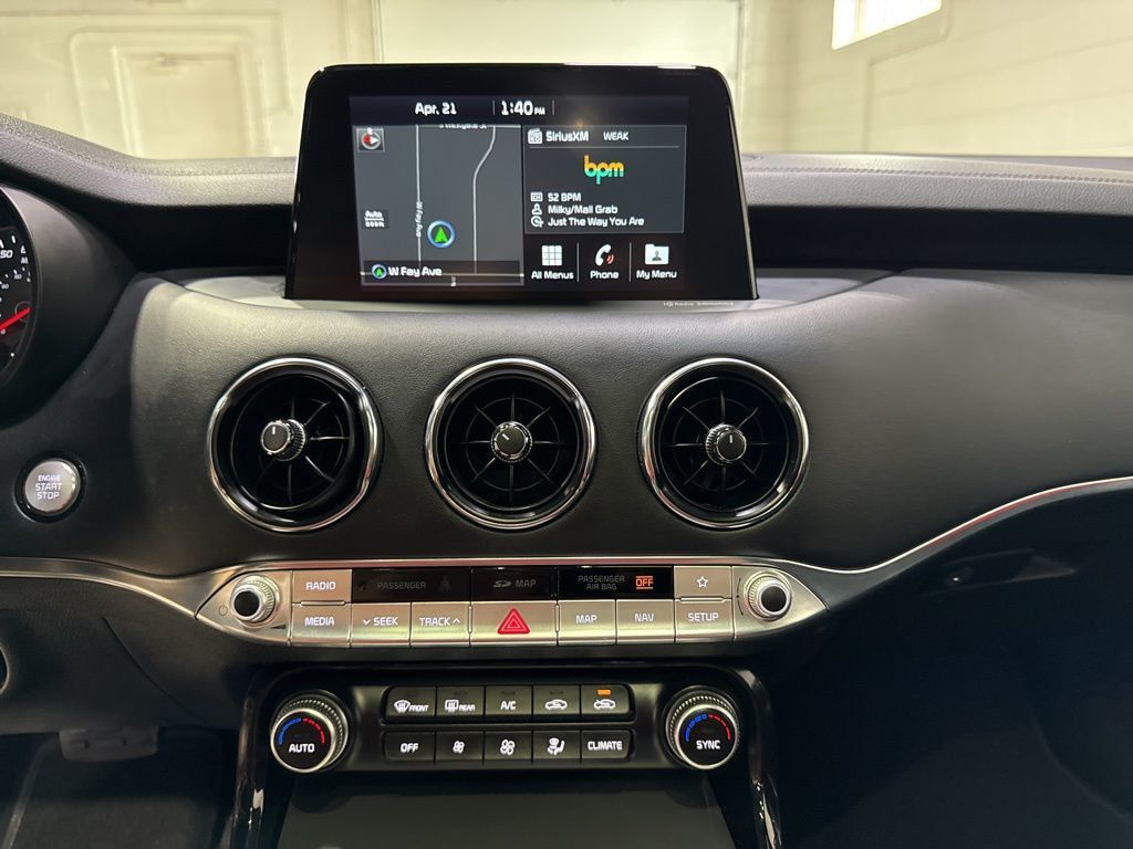 2020 Kia Stinger GT2 AWD - 23013283 - 17