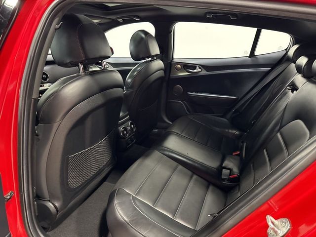 2020 Kia Stinger GT2 AWD - 23013283 - 37