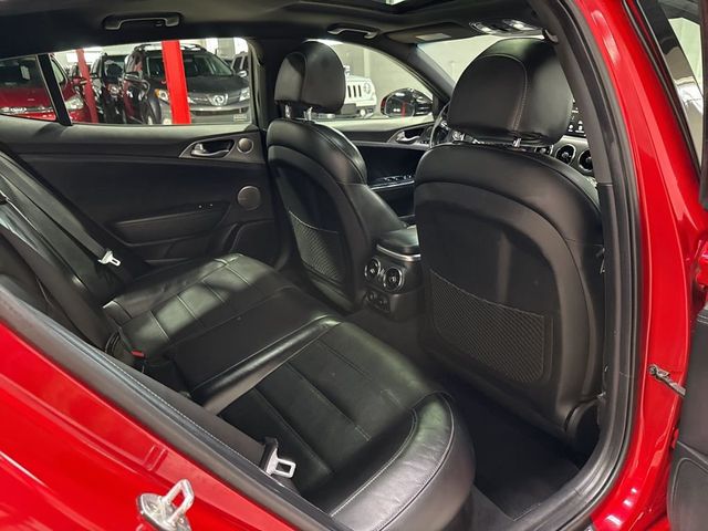 2020 Kia Stinger GT2 AWD - 23013283 - 43