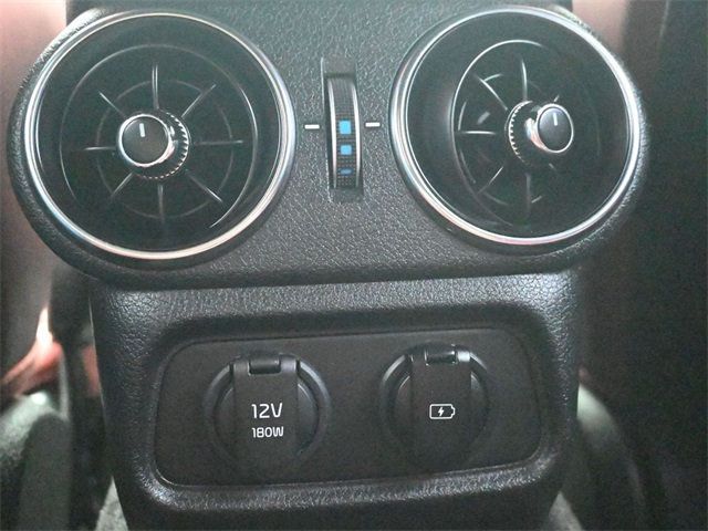 2020 Kia Stinger GT2 AWD - 22957383 - 15