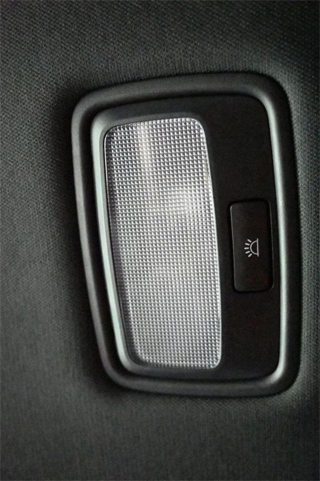 2020 Kia Stinger GT2 AWD - 22957383 - 16