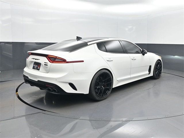 2020 Kia Stinger GT2 AWD - 22957383 - 37