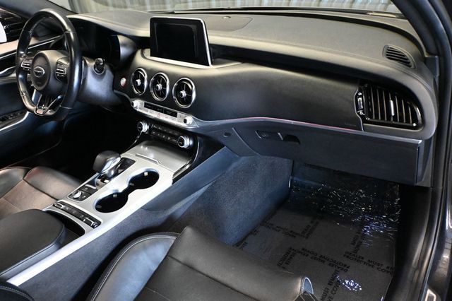 2020 Kia Stinger GT2 RWD - 23081220 - 9