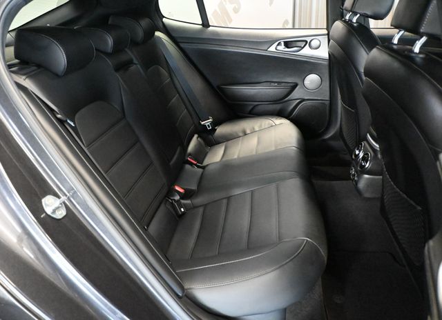 2020 Kia Stinger GT2 RWD - 23081220 - 18