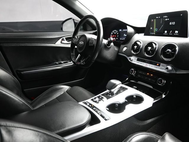 2020 Kia Stinger GT2 RWD - 22990952 - 14