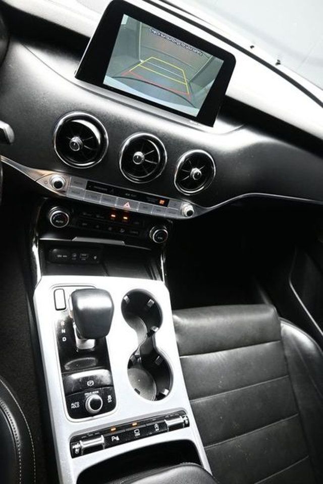 2020 Kia Stinger GT2 RWD - 22990952 - 18