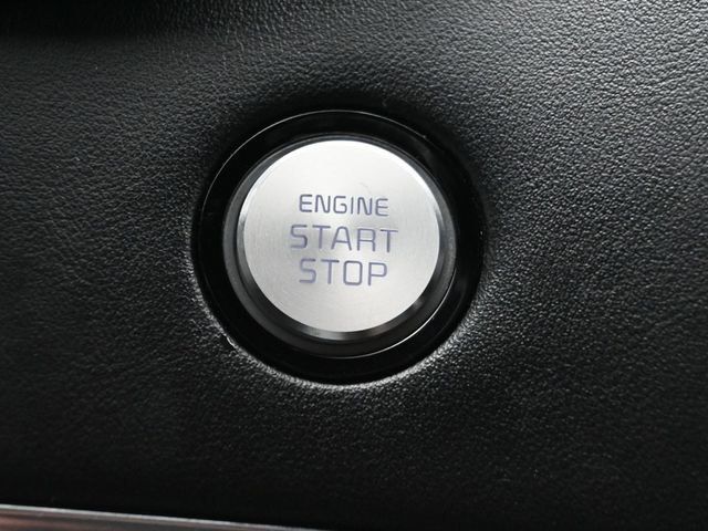 2020 Kia Stinger GT2 RWD - 22990952 - 24