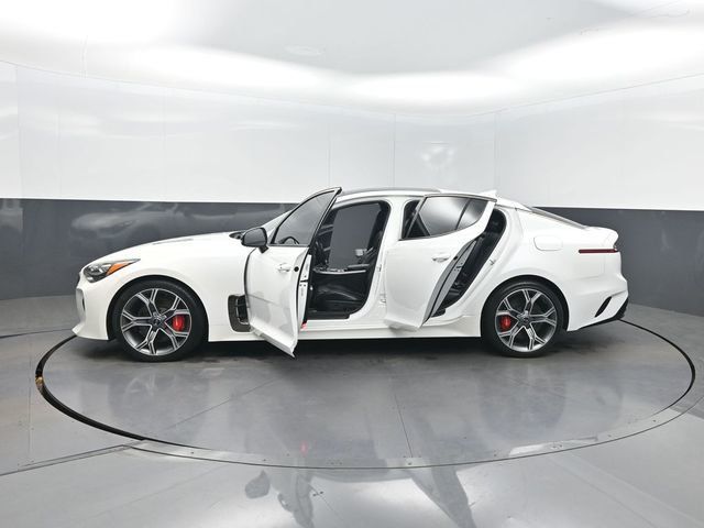 2020 Kia Stinger GT2 RWD - 22990952 - 40
