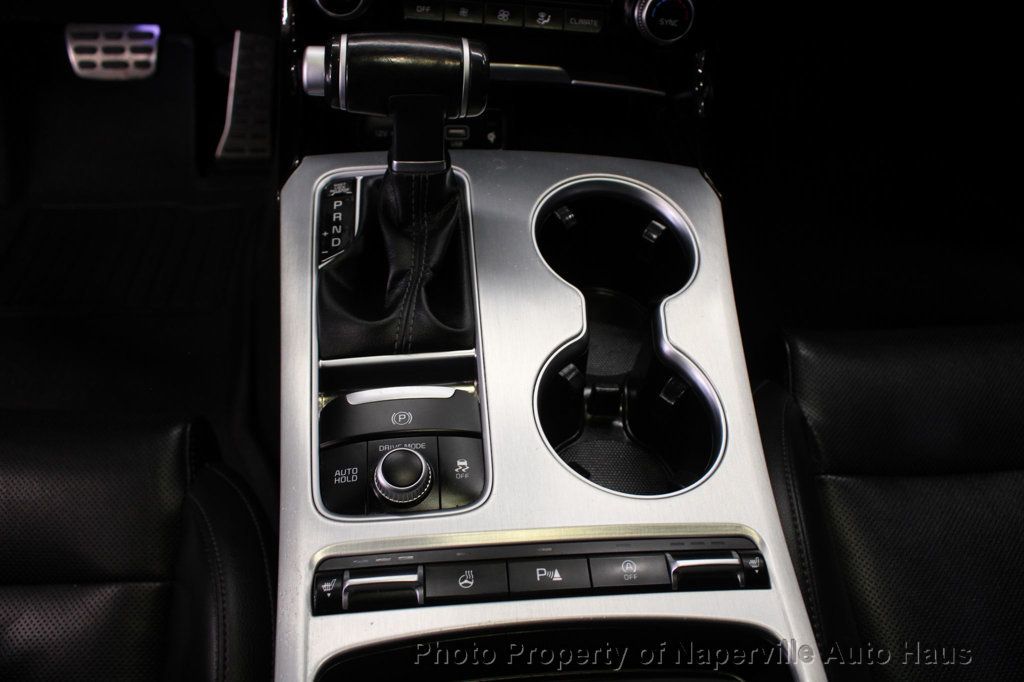 2020 KIA STINGER - Image 30