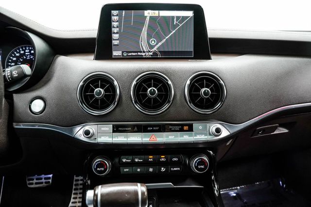 2020 Kia Stinger GT AWD - 23021660 - 26