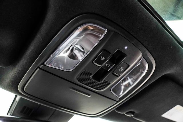 2020 Kia Stinger GT AWD - 23021660 - 40