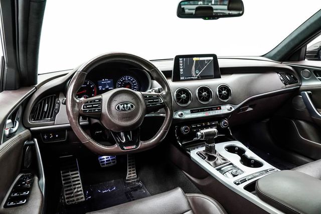 2020 Kia Stinger GT AWD's photo