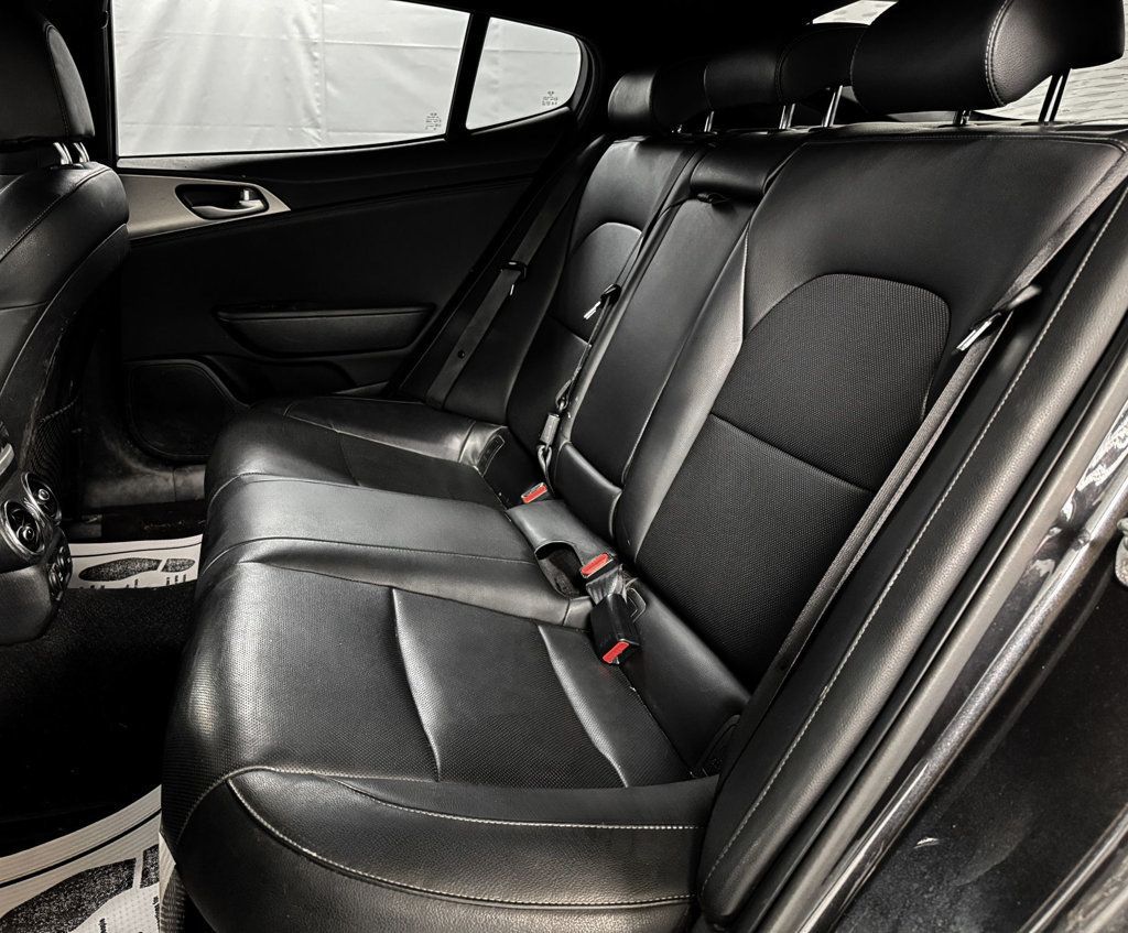 2020 Kia Stinger GT AWD - 23020535 - 9