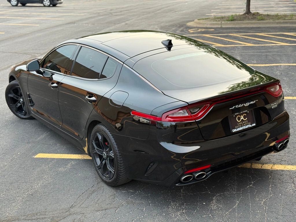 2020 Kia Stinger GT-Line photo 10