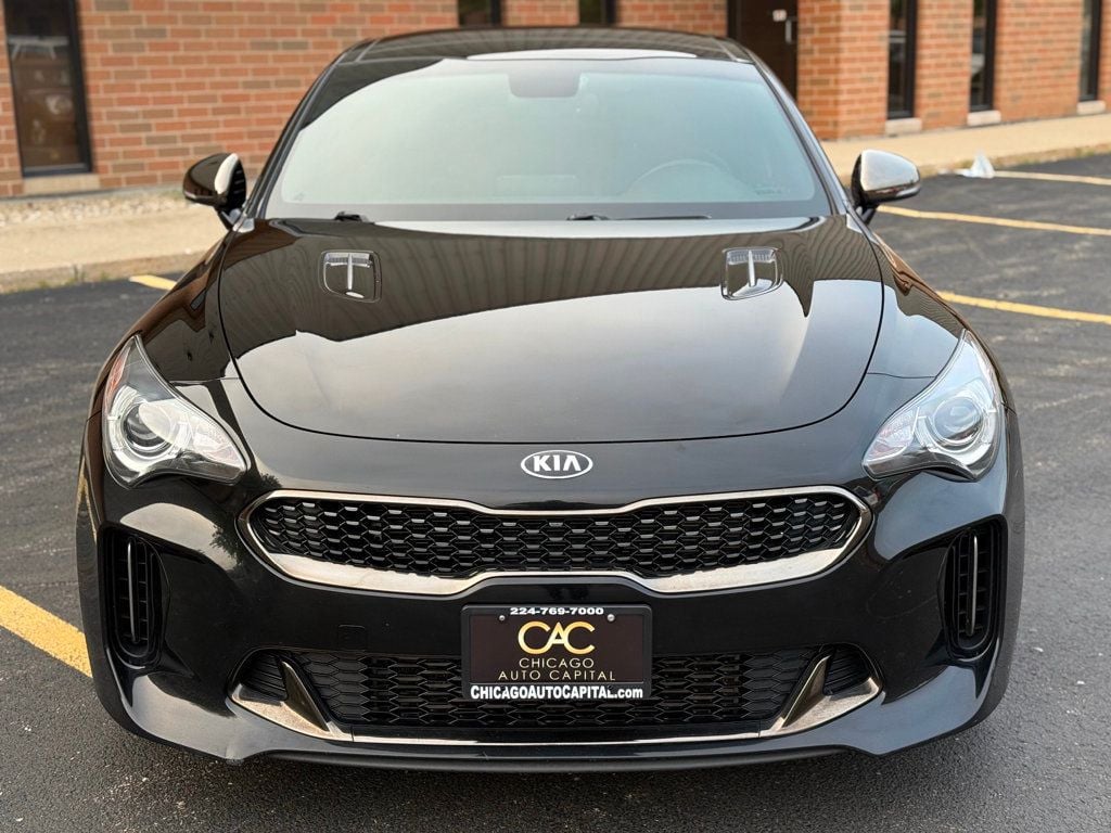 2020 Kia Stinger GT-Line photo 11