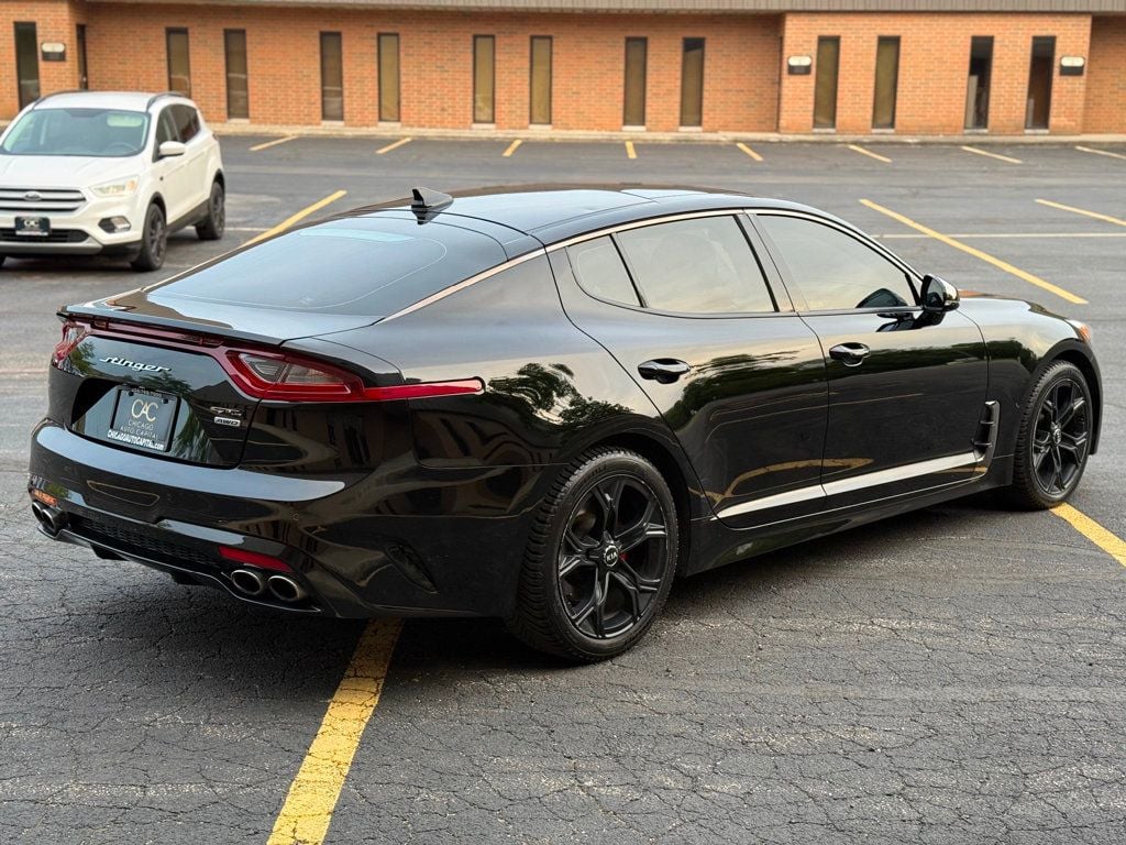 2020 Kia Stinger GT-Line photo 19