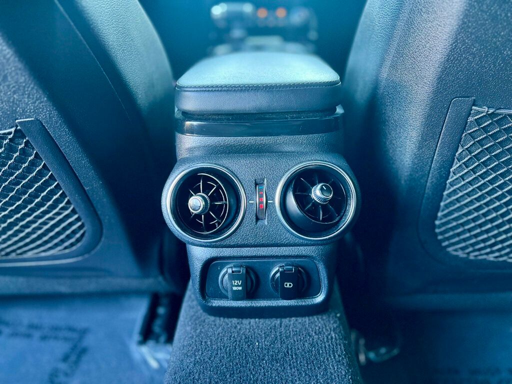 2020 Kia Stinger GT-Line photo 15