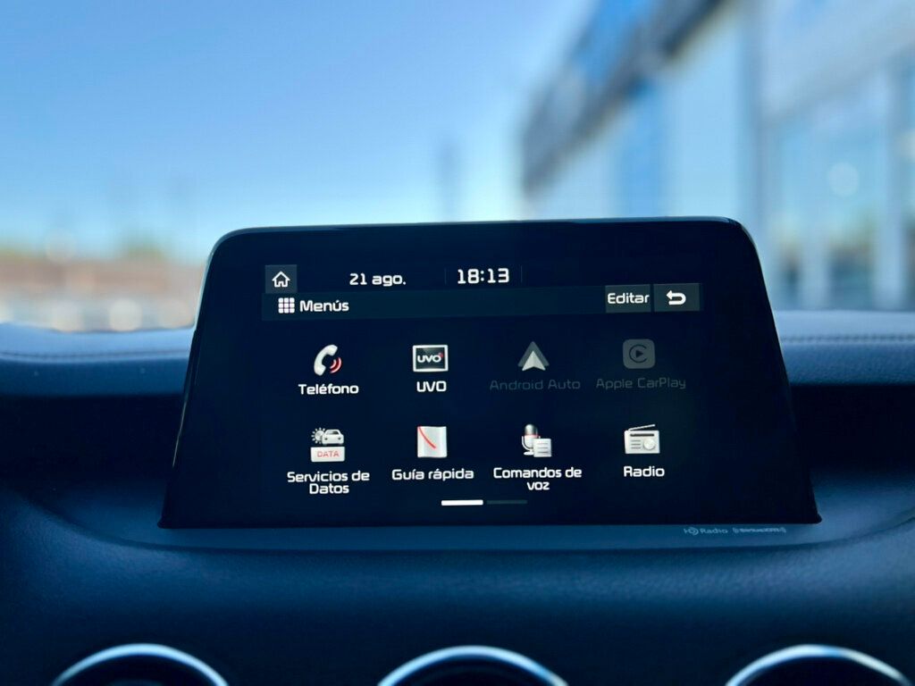 2020 Kia Stinger GT-Line photo 21