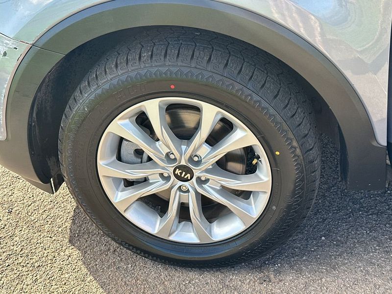 2020 Kia Telluride LX FWD - 23053653 - 11