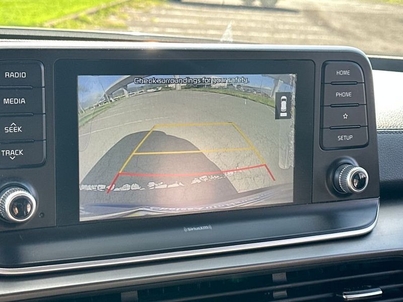2020 Kia Telluride LX FWD - 23053653 - 16