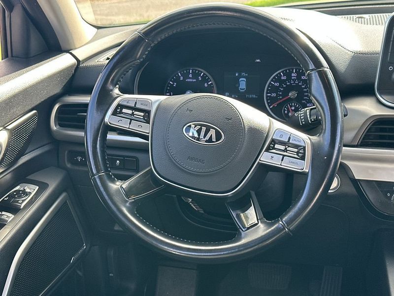 2020 Kia Telluride LX FWD - 23053653 - 17