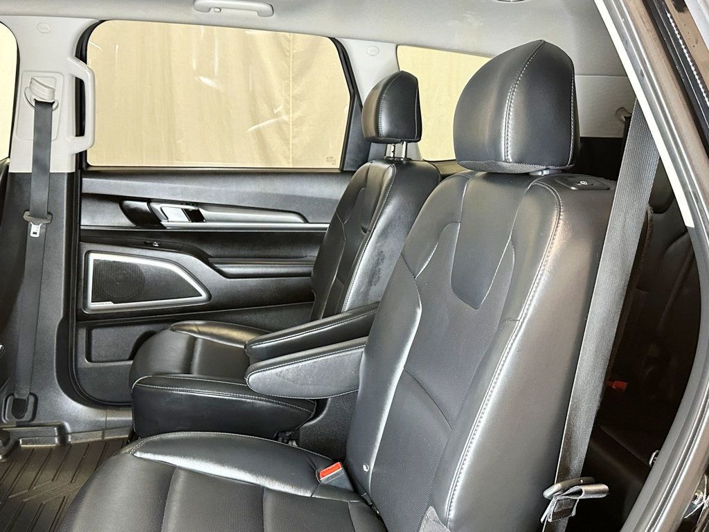 2020 Kia Telluride S AWD - 23039673 - 38