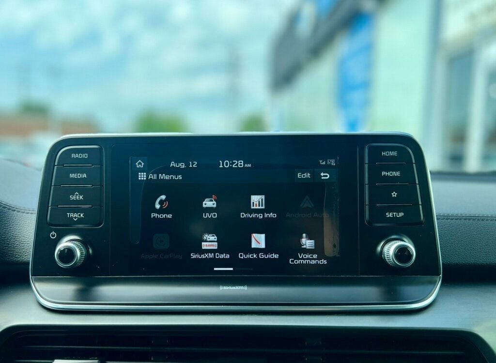 2020 Kia Telluride S AWD - 22891038 - 24