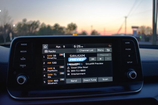 2020 Kia Telluride S FWD - 23011897 - 16