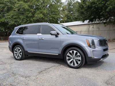 2020 Kia Telluride - 5XYP64HC7LG038889