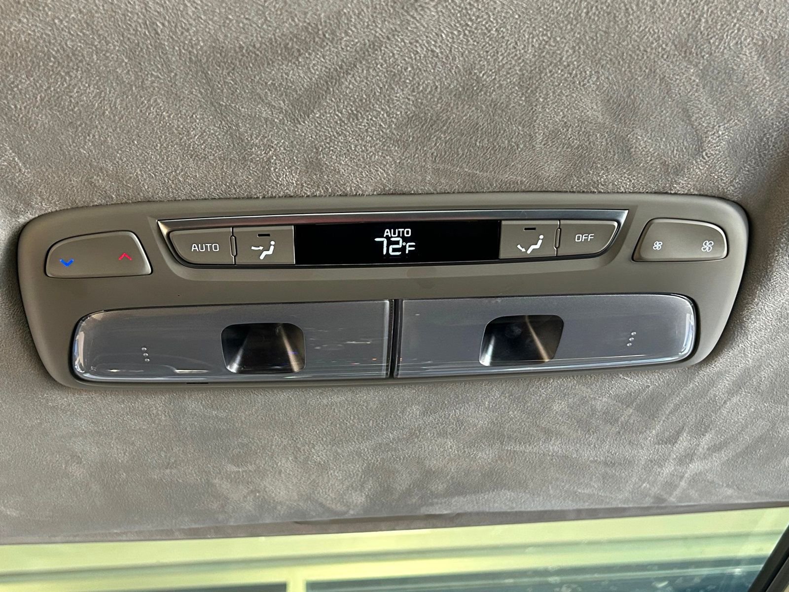 2020 Kia Telluride SX photo 28