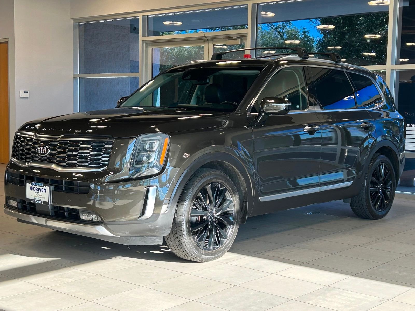 2020 Kia Telluride SX photo 2