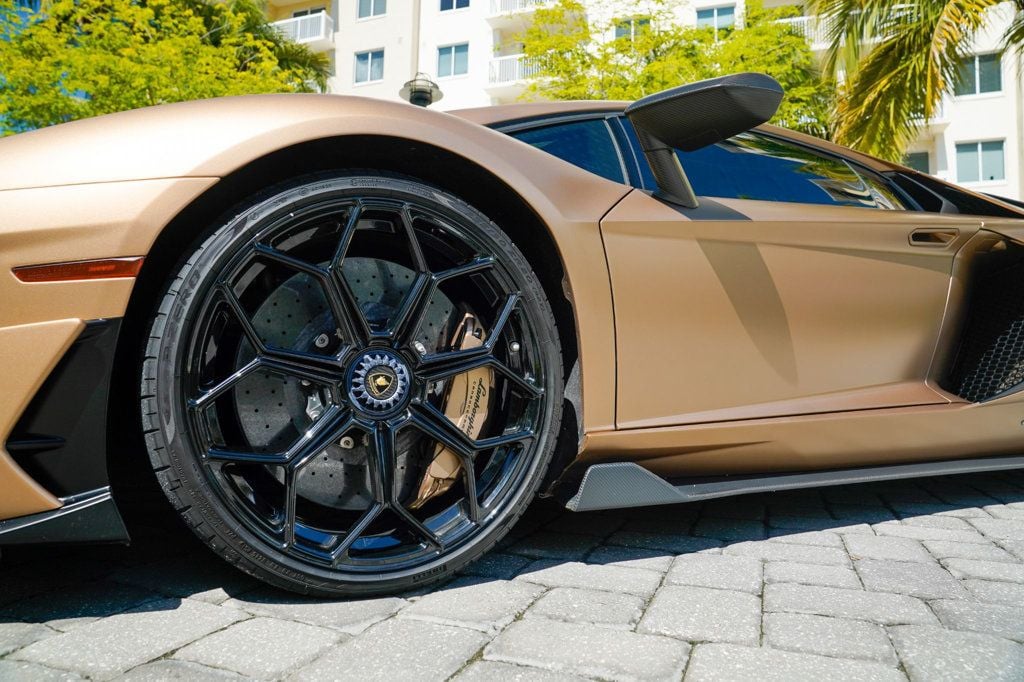 2020 Lamborghini Aventador SVJ Coupe - 22929004 - 11