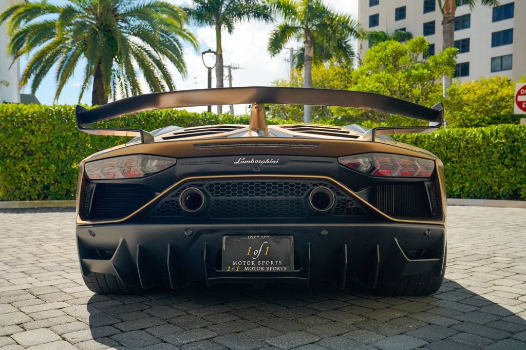 2020 Lamborghini Aventador SVJ Coupe - 22929004 - 24