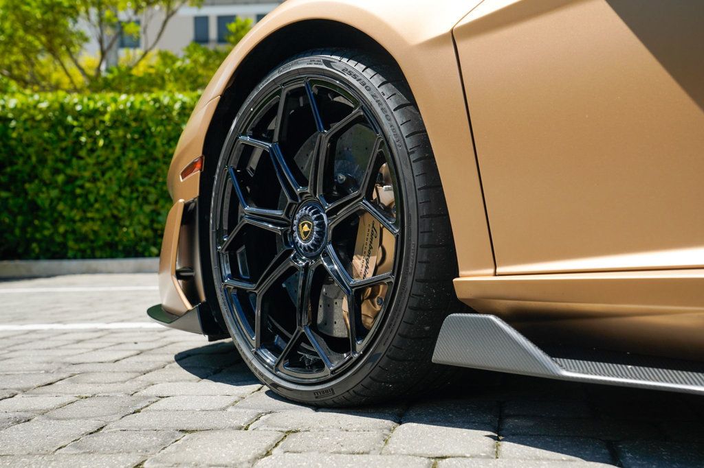 2020 Lamborghini Aventador SVJ Coupe - 22929004 - 44