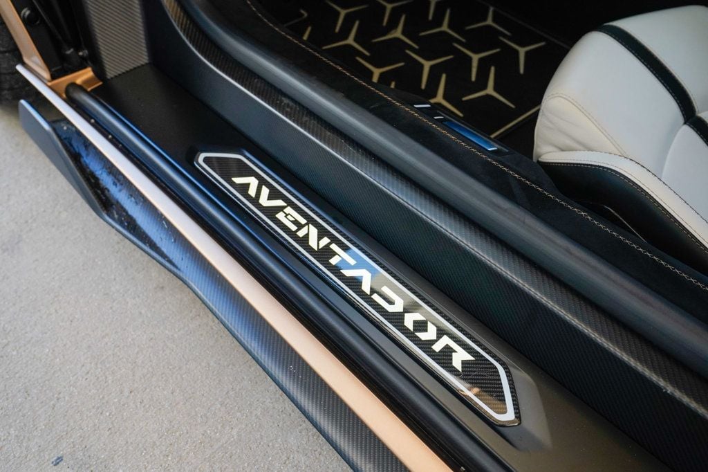 2020 Lamborghini Aventador SVJ Coupe - 22929004 - 59